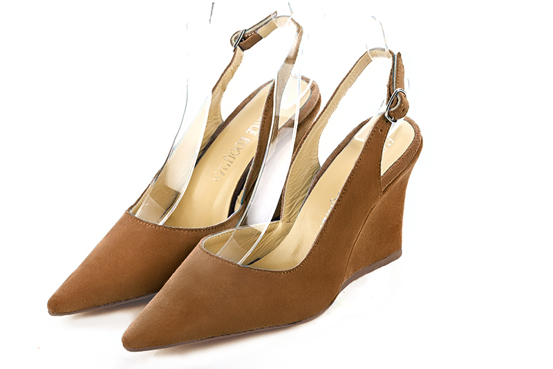 Cognac 2024 wedge pumps